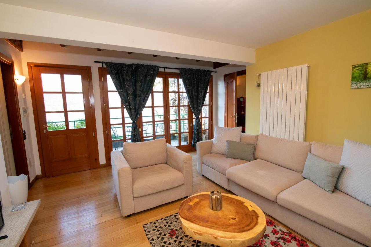 Villa Rina Deluxe And Cottage Porto Ceresio Eksteriør bilde
