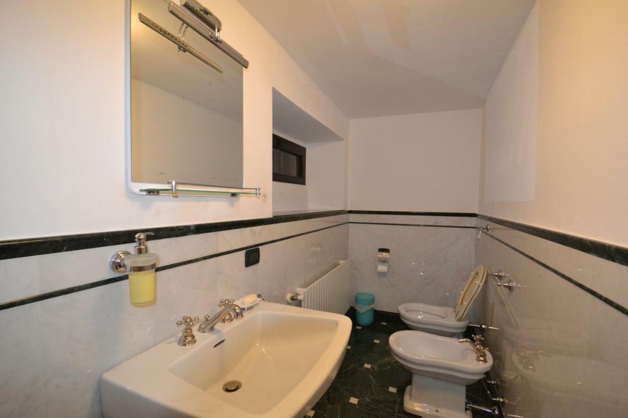 Villa Rina Deluxe And Cottage Porto Ceresio Eksteriør bilde