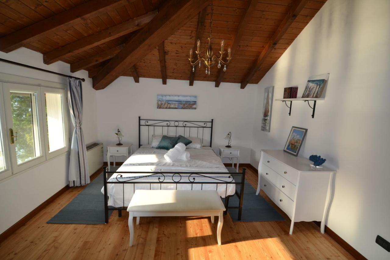 Villa Rina Deluxe And Cottage Porto Ceresio Eksteriør bilde